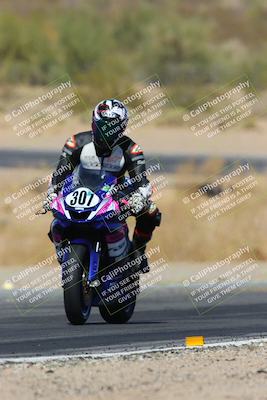 media/Mar-22-2025-CVMA (Sat) [[462c0ffedb]]/Race 12-Supersport Middleweight/